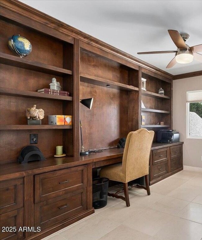Building Photo - 8207 E Del Cuarzo Dr