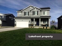 Building Photo - 2672 S Shorewood Dr