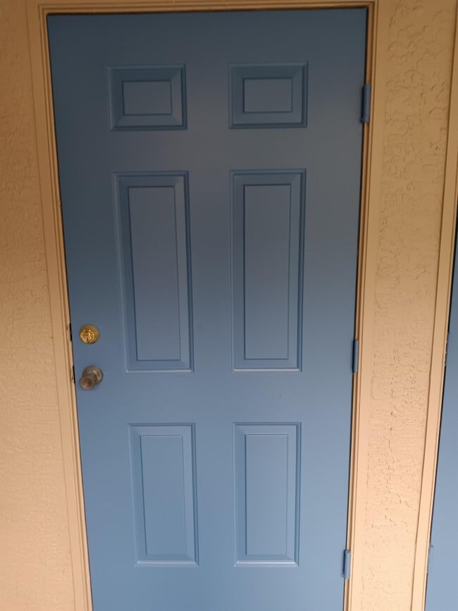 Building Photo - 7330 Westpointe Blvd