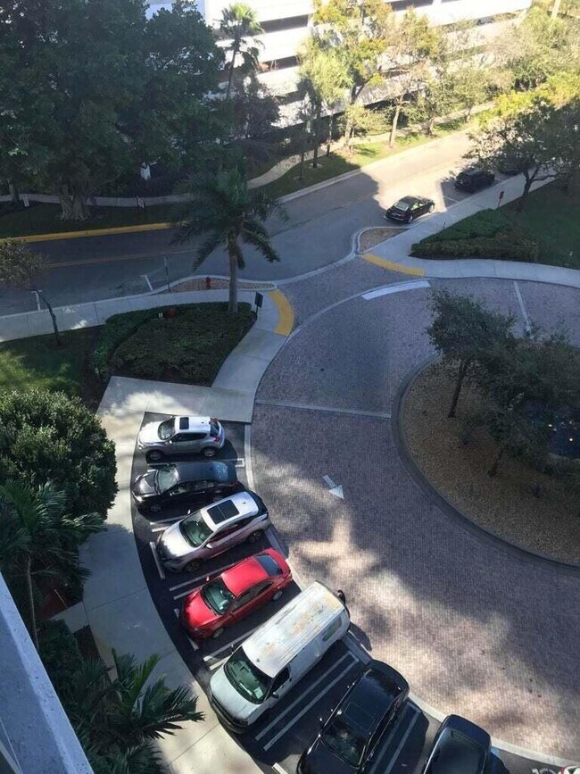 Building Photo - 300 S Australian Ave