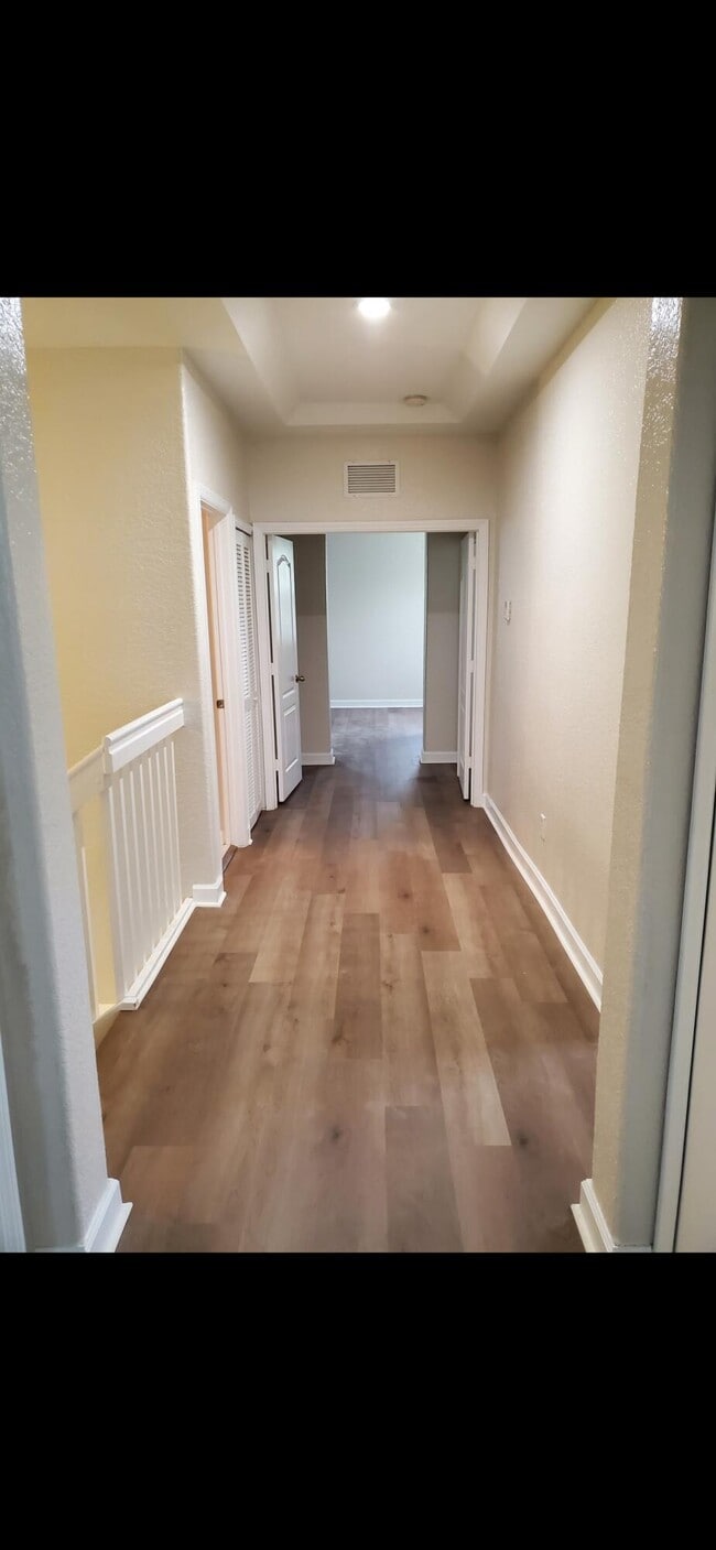Building Photo - 2286 Shoma Dr