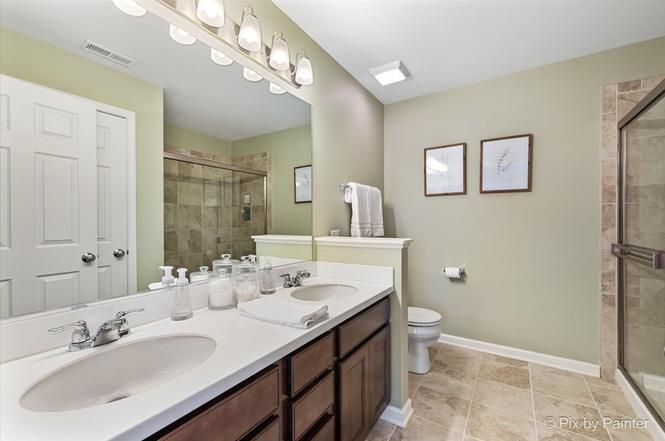 Building Photo - 10097 Cummings St