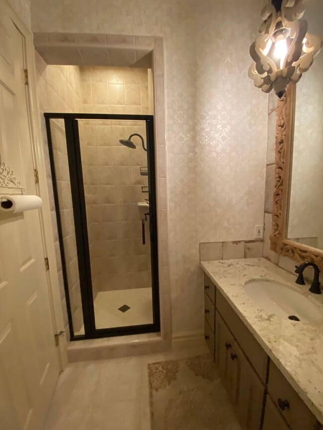 Building Photo - Stunning American River Canyon Custom Home