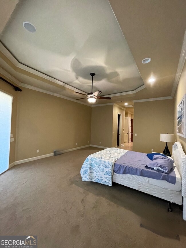 Building Photo - 208 Serpentine Dr