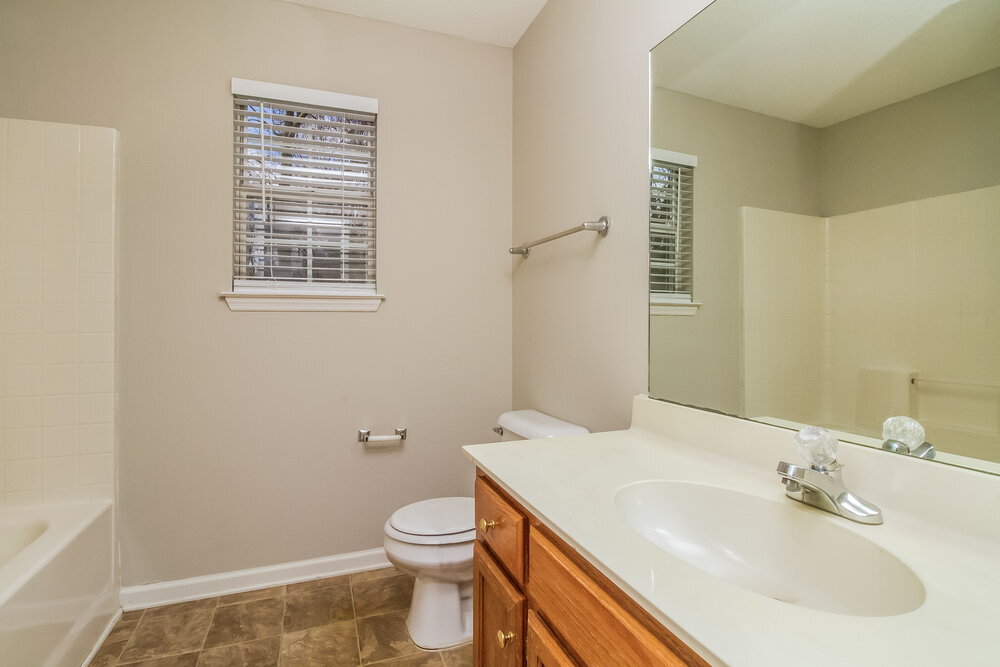 Building Photo - 3848 Round Rock Dr