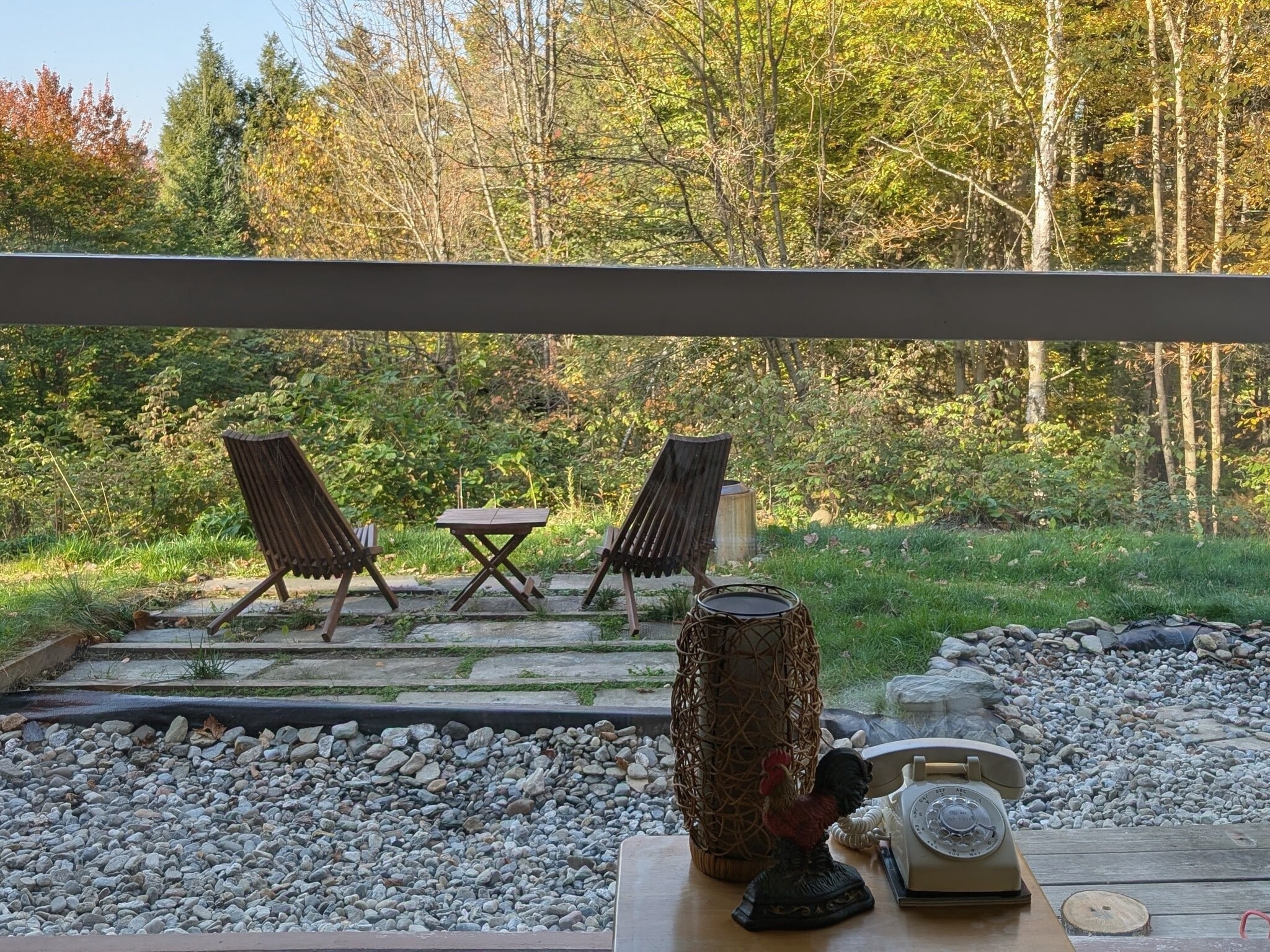 Wall of windows - 221 Deans Mountain Rd