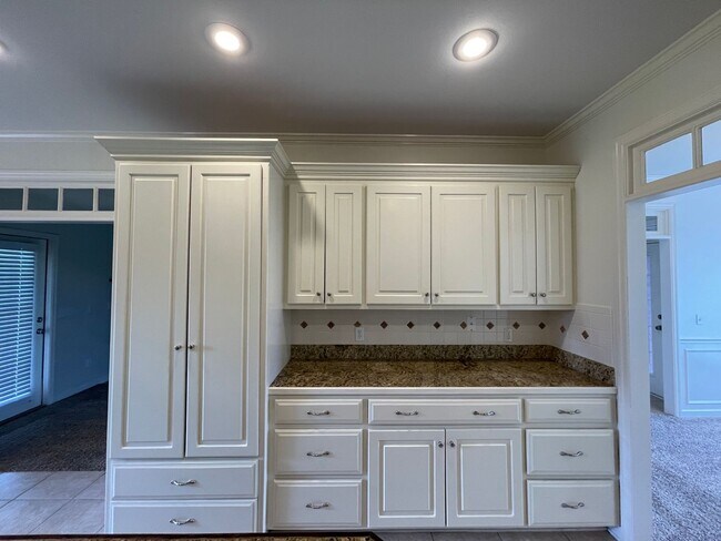 Building Photo - Sommer Brook Subdivision!!!