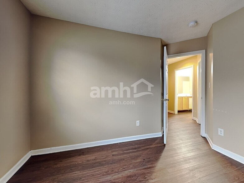 Building Photo - 5383 Abby Loop Way