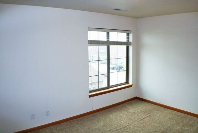 Building Photo - $1,325 | 2 Bedroom, 2 Bathroom Condo | Pet Negotiable | Available for August 1st, 2026 Move In!