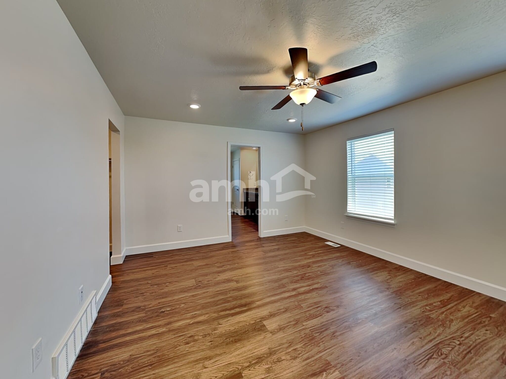 Building Photo - 2330 E Wild Horse Way