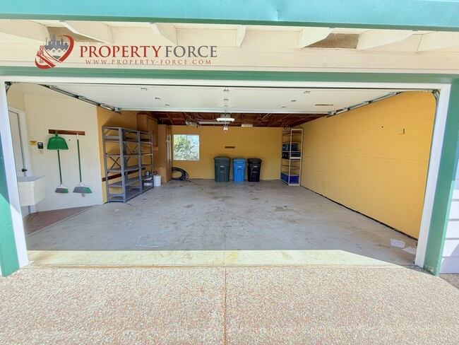 Building Photo - 3145 Alanhill Ln