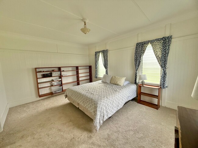 Building Photo - Partially Furnished Spacious 5 Bedroom / 2 Bathroom Home with Ocean View – Sandhills