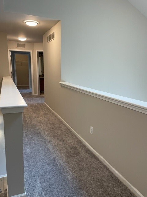 Building Photo - 8401 Towne Center Cir