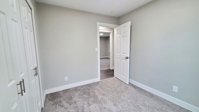 Building Photo - Beautifully updated home on Chippewa Road