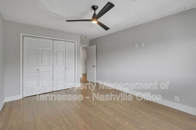 Building Photo - 613 Hillsboro Rd