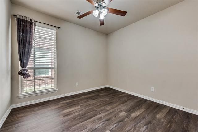 Building Photo - 2900 N Umberland Dr