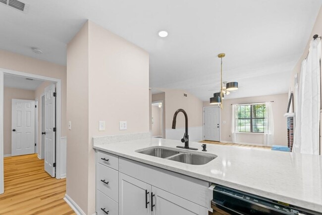 Building Photo - 3557 Sedona Loop