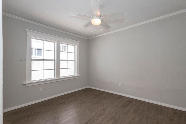 Building Photo - 3463 Plata St