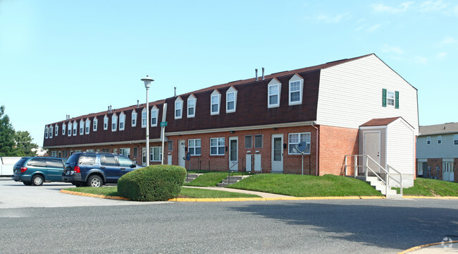 Primary Photo - Eastgate Townhomes