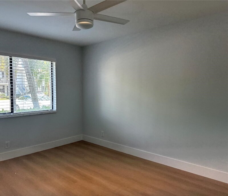 Building Photo - 16561 Blatt Blvd
