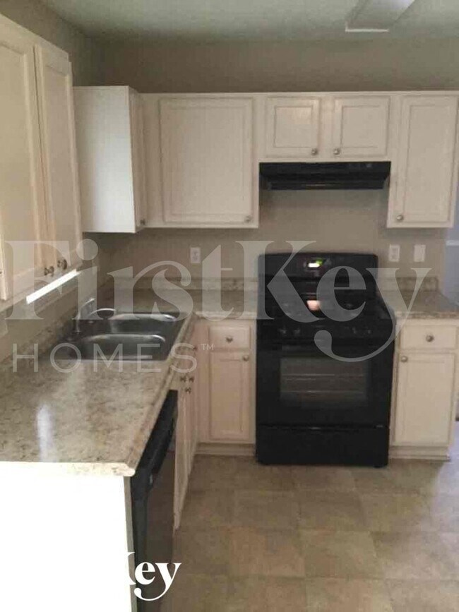 Building Photo - 1138 Summerstone Trace