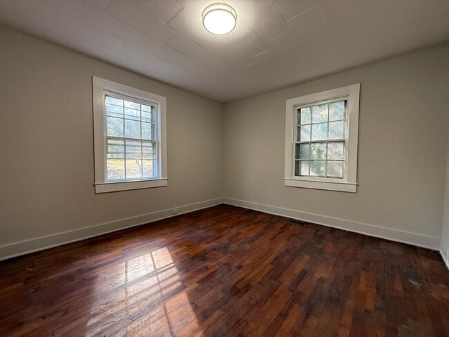 Building Photo - 2 Bedroom/1 Bath Home in Wadesboro