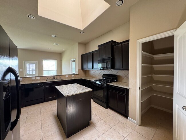 Building Photo - 19038 W Windhaven Terrace Trail