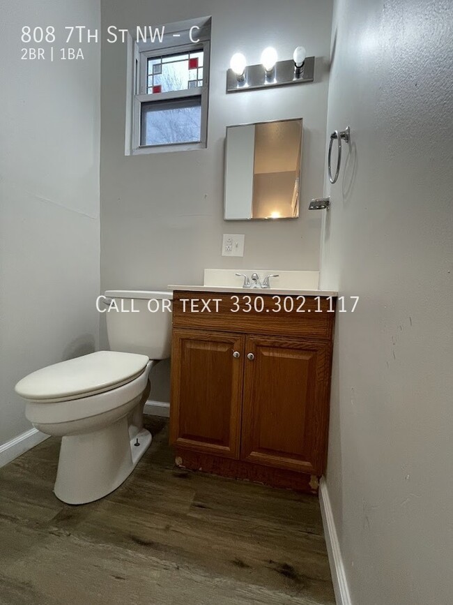 Building Photo - Two bedroom one bathroom first level apart...