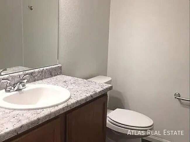 Building Photo - 18252 E 52nd Ave