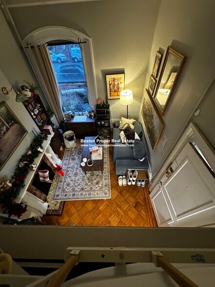 Building Photo - 116 Marlborough St