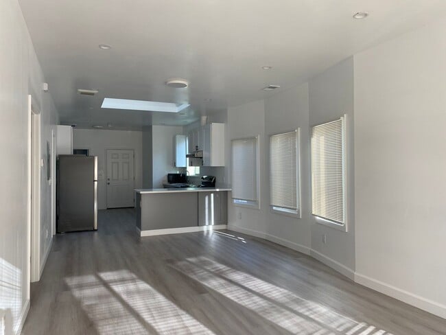 Building Photo - 1711 Bridge Ave