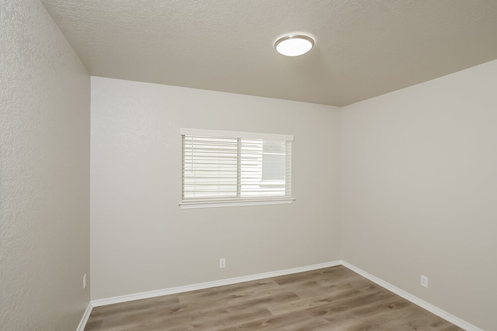 Building Photo - 9122 Blazer Pl