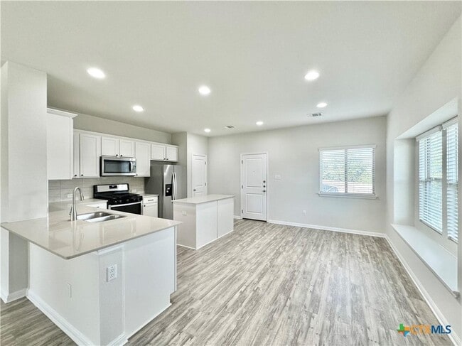 Building Photo - 1728 Cherokee Nation Trl