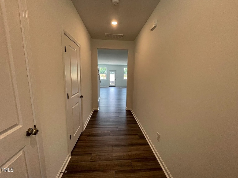 Building Photo - 296 Thompson Overlook Wy