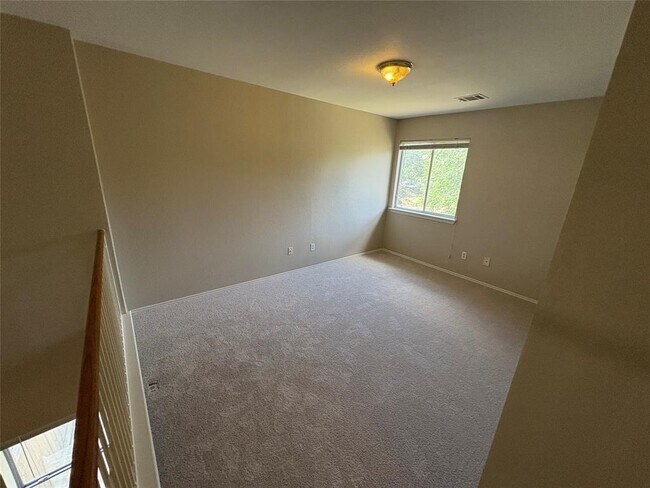 Building Photo - 1008 Stacia's Way