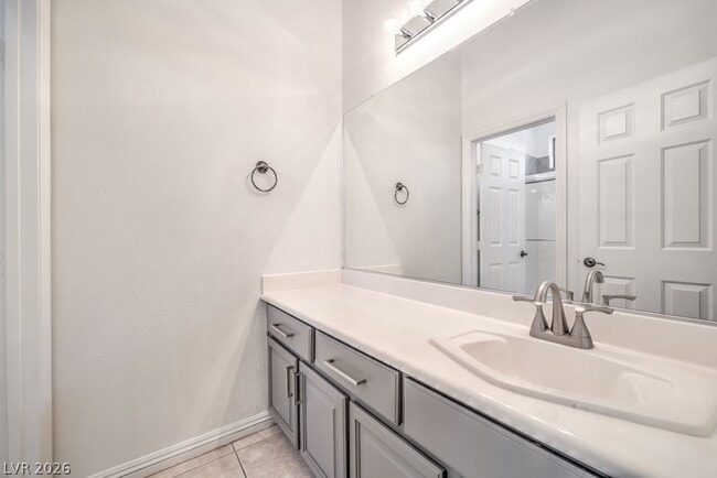 Building Photo - 1393 Romanesca Dr
