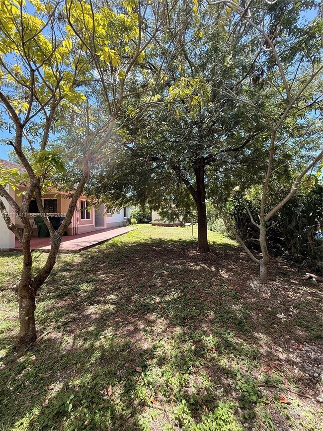 Building Photo - 35760 SW 186th Ave