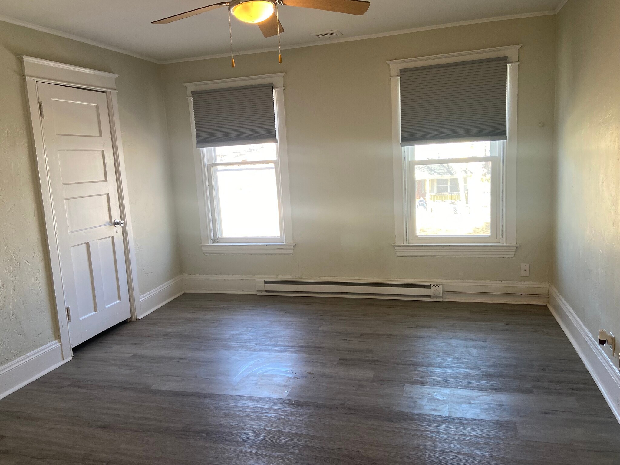 Building Photo - 734 Egleston Ave