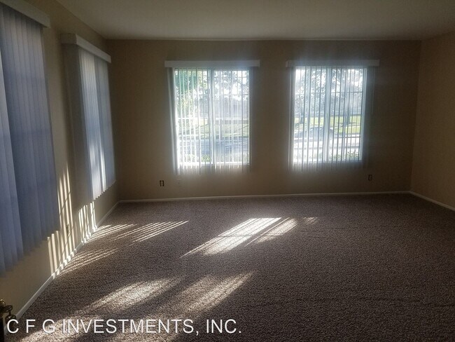 Building Photo - 2 br, 1.5 bath House - 28 Woodleaf