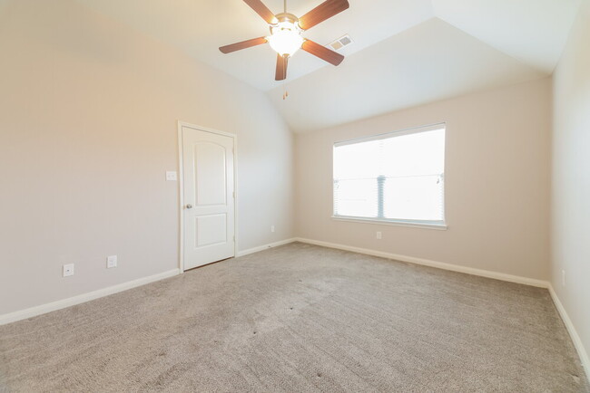 Building Photo - 1808 Sweet Gum Dr