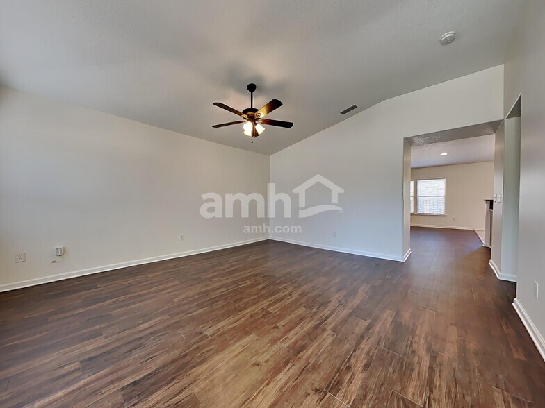 Building Photo - 1236 Nochaway Dr