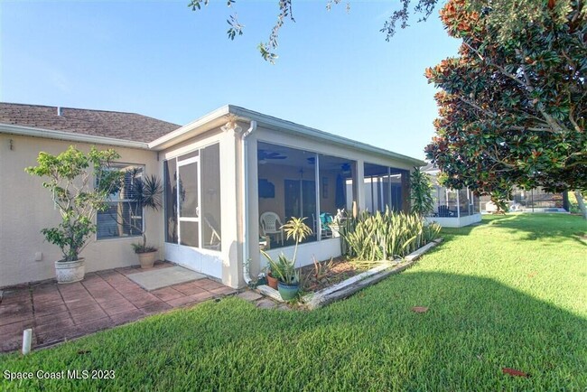 Building Photo - 2138 Caledonia Pl