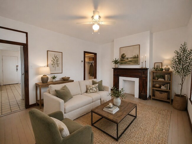 Building Photo - *Spacious 2BD/1BA Single-Family Home Available in Oakland*