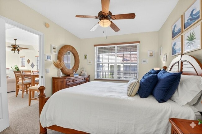 Building Photo - 501 Belmont Pl