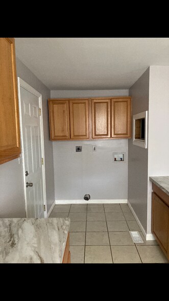 Building Photo - 6959 Angora Way