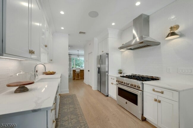 Building Photo - 224 Barnstable Dr
