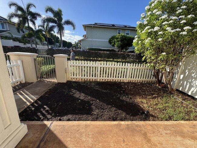 Building Photo - 91-2017 Kai 'Oli Street - 4101