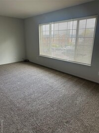 Building Photo - 25300 Shiawassee Cir