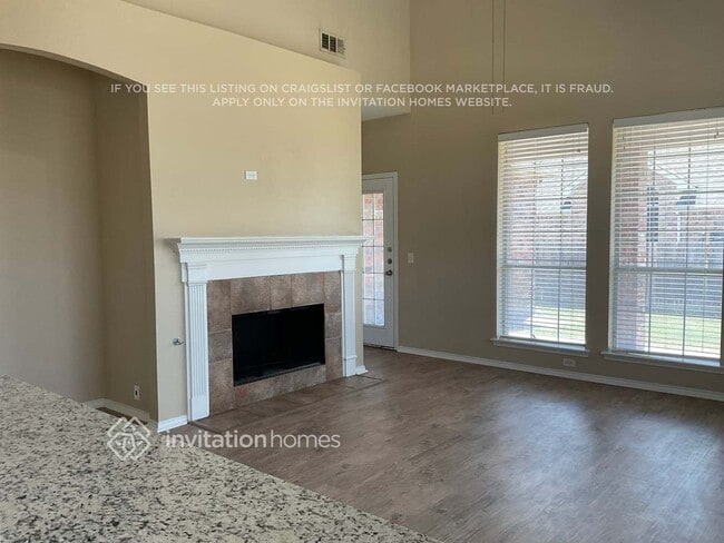 Building Photo - 3013 St Jude Dr