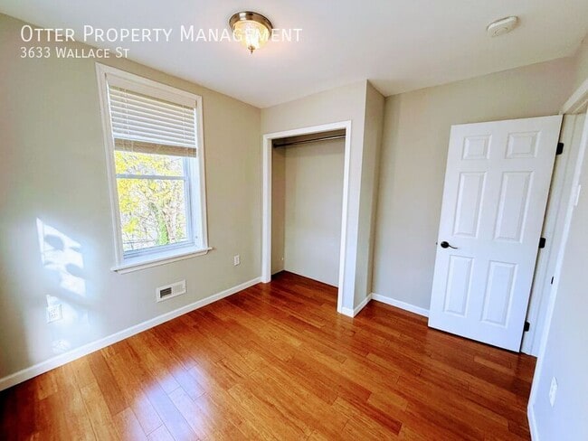 Building Photo - 3633 Wallace St